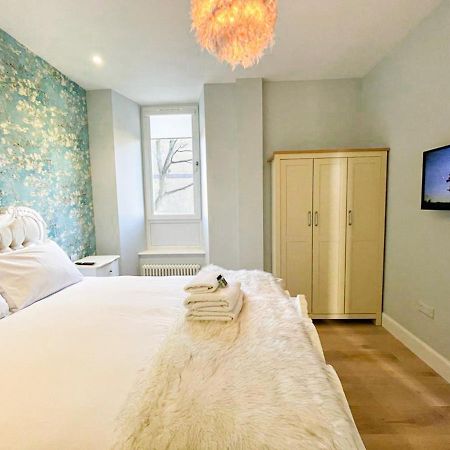 Beautiful 2Br, Private Entry In Vibrant Leith Edimburgo Exterior foto