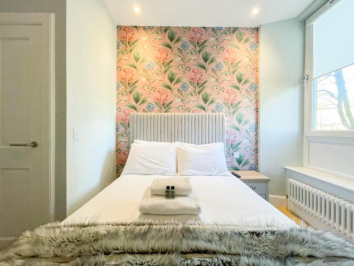 Beautiful 2Br, Private Entry In Vibrant Leith Edimburgo Exterior foto