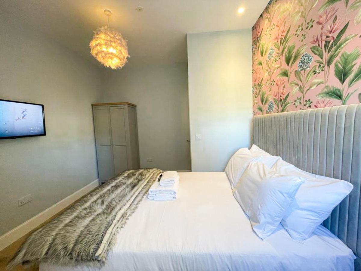 Beautiful 2Br, Private Entry In Vibrant Leith Edimburgo Exterior foto