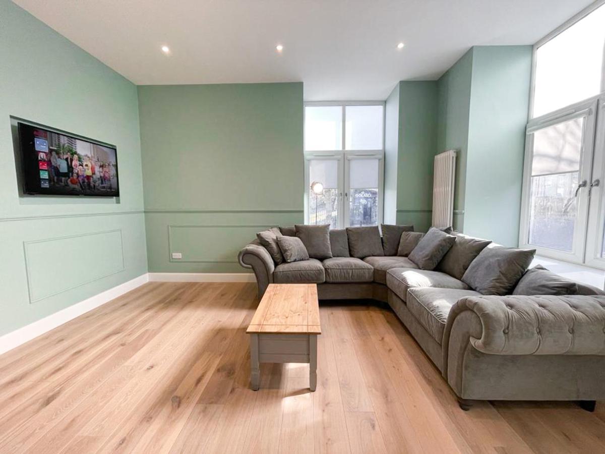 Beautiful 2Br, Private Entry In Vibrant Leith Edimburgo Exterior foto