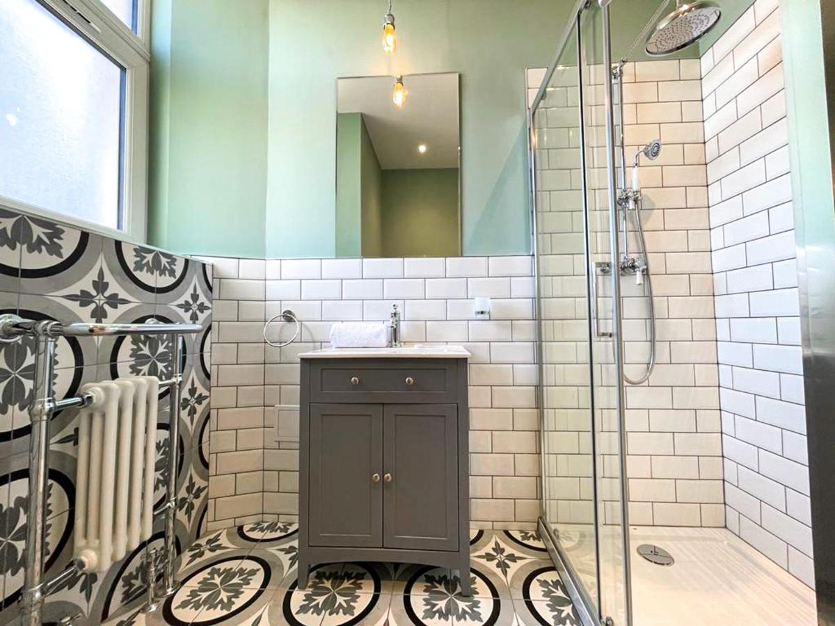 Beautiful 2Br, Private Entry In Vibrant Leith Edimburgo Exterior foto